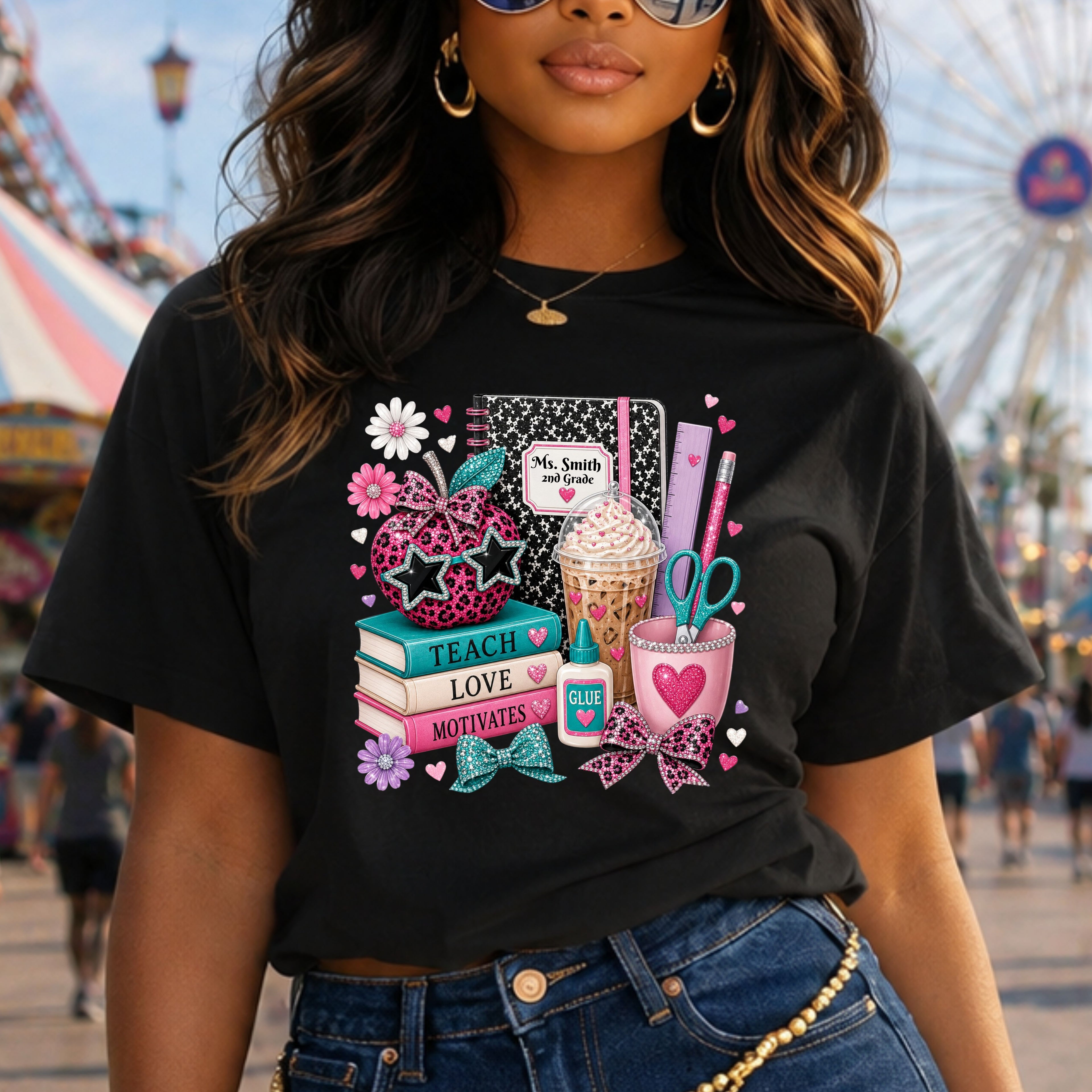 Teach Love Motivates back to school. T-Shirt